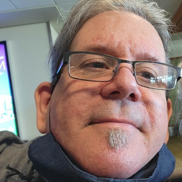 Meet your Posher, Luke - Picture 1 of 1